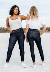 Elwood Skinny ankle Jean size 12 lifestyle