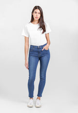 Elwood skinny ankle jean size 6 front view