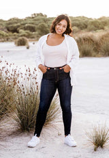 Elwood skinny jean dark size 12-14 lifestyle 1