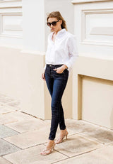 Elwood skinny jean dark size 6-8 lifestyle 3